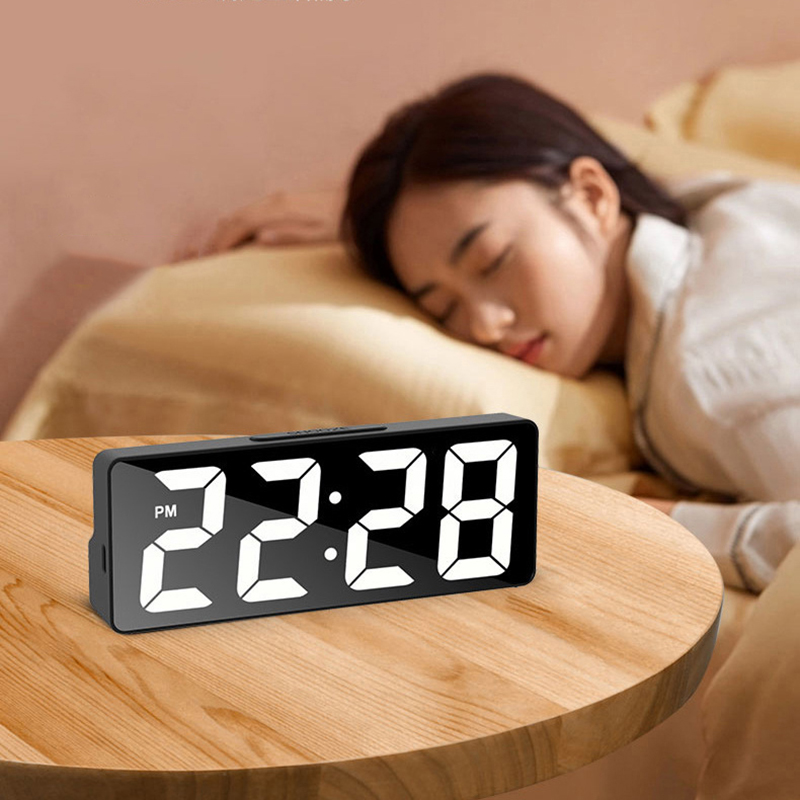 Electronic Digital Alarm Clock - Tech Room Accessories ulasan dan harga